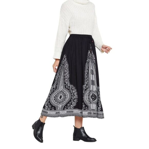 Gypsy Blu Size M Black Rayon A Line Women Boho Midi Skirt for Beach Vacations - Picture 4 of 7